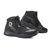 ELEVEIT MOTOBOOTS - TOWN WP, scarpe moto impermeabili in pelle nera. Design urbano e protezione ottimale.