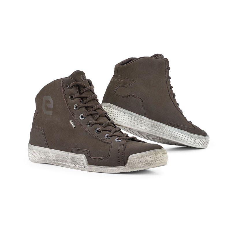 ELEVEIT MOTOBOOTS, scarpe moto impermeabili marroni con suola antiscivolo.