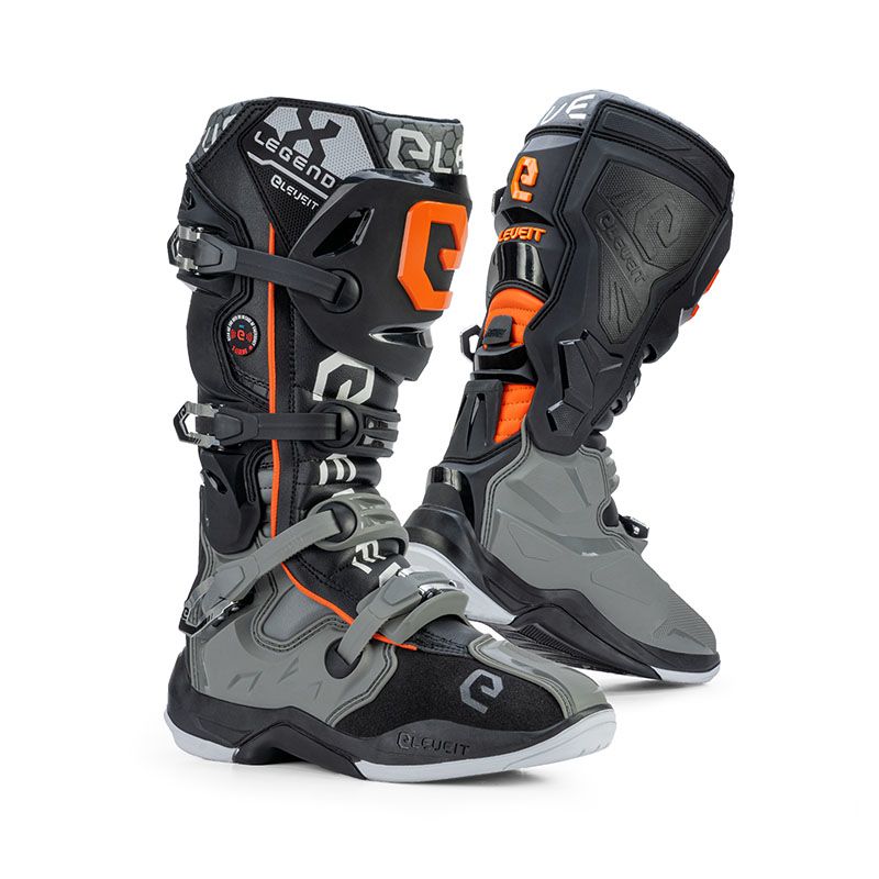 ELEVEIT - X LEGEND, stivali off-road grigio-arancio con chiusura regolabile. Ideali per avventure.