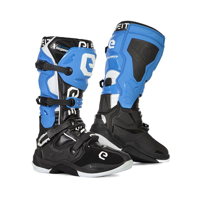 Stivali X LEGEND, un stivale moto con protezioni rinforzate. By ELEVEIT MOTOBOOTS.
