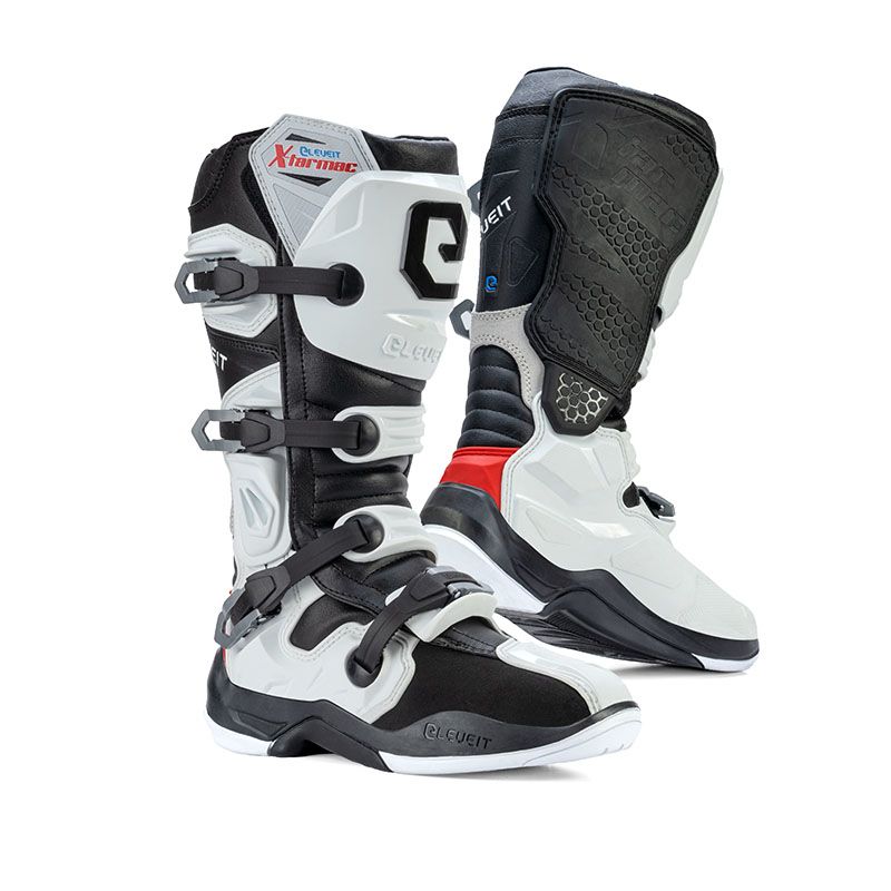 Stivali X TARMAC Off-Road, con chiusura regolabile e suola antiscivolo. Di ELEVEIT MOTOBOOTS.
