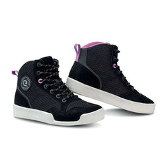 Scarpe FORCE AIRTECH LADY, un paio di scarpe moto traspiranti. Colore Nero/Ciclamino. Di ELEVEIT MOTOBOOTS.