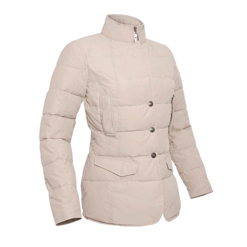 Giacca SYLVIE, un giacca invernale beige con chiusura a bottoni. Da TUCANO URBANO.