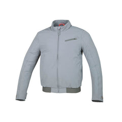 Giacca SUMMER TASK, un giacca moto grigio antivento impermeabile. Ideale per l'estate. Di TUCANO URBANO.