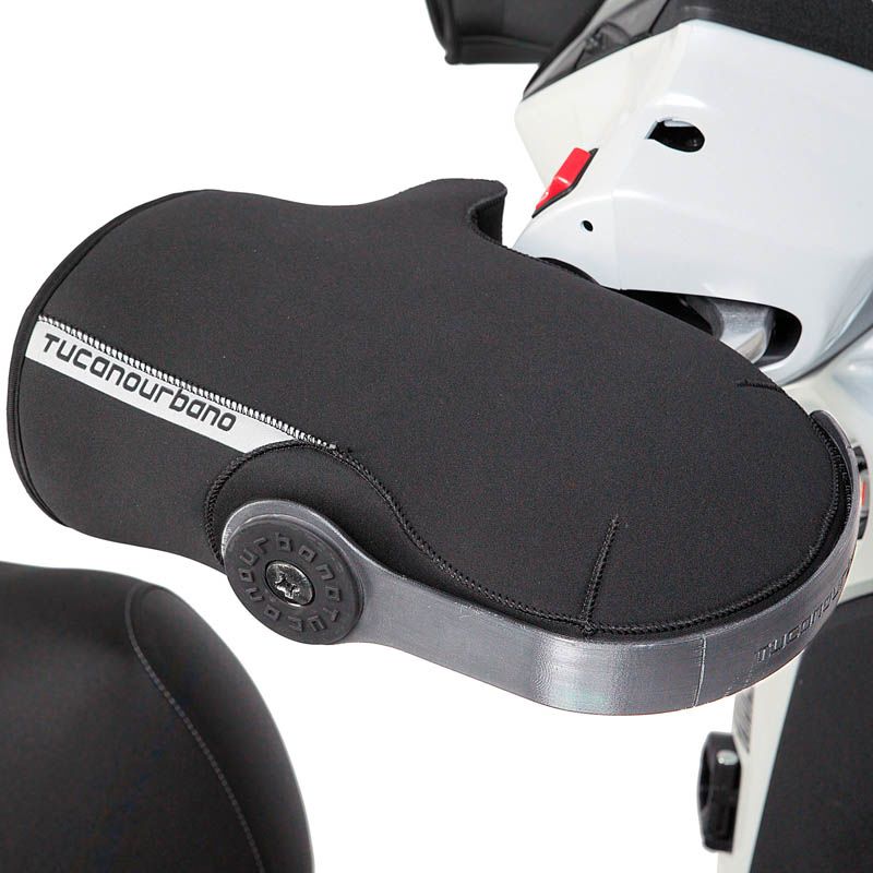 Coprimanopole Endocarenate in Neoprene Nero, un coprimanopole con isolamento termico. Facile da installare. Di TUCANO URBANO.