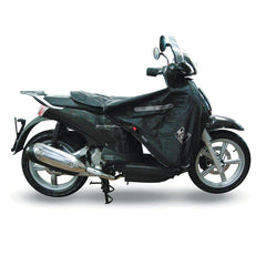Coprigambe Termoscud R019X, un coprigambe impermeabile in poliammide. Utilizzato su scooter. Di TUCANO URBANO.