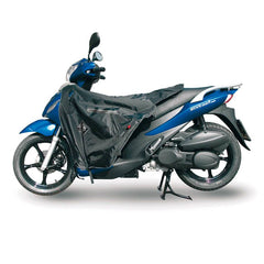 Coprigambe Termoscud R049X, un coprigambe impermeabile con fodera termica. Utilizzato su scooter. Di Tucano Urbano.