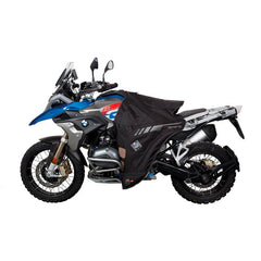 Gaucho PRO R1200PROX, un coprigambe impermeabile con sistema 4 SEASON. In uso su moto. Di TUCANO URBANO.