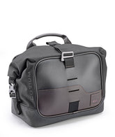 Borsa Laterale Corium 106, una borsa impermeabile da moto 13L. Design elegante e funzionale. Di Givi.