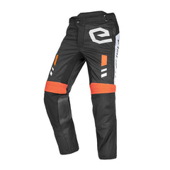 Pantaloni MUD MAXI PANTS, un pantalone off-road traspirante e resistente. Ideali per avventure in moto. Di ELEVEIT MOTOBOOTS.