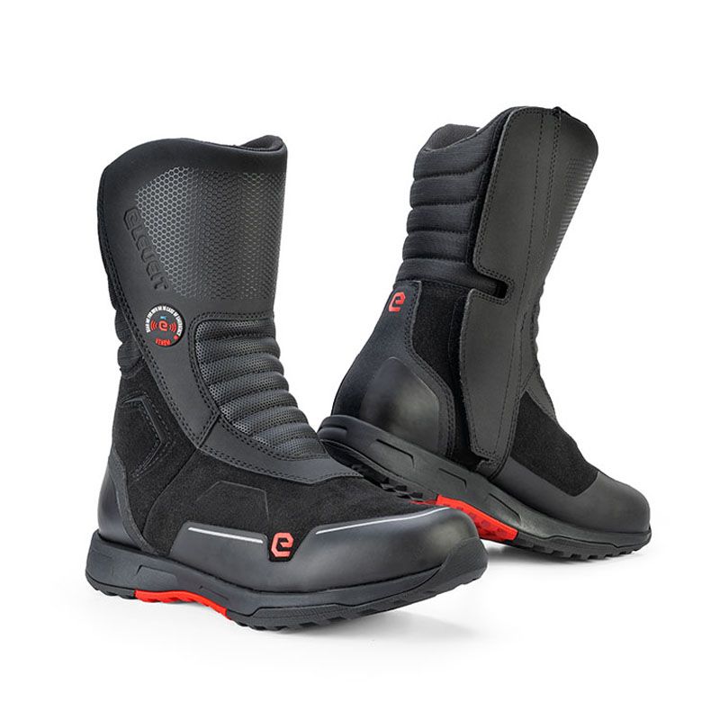 Stivali VENOM WP Off-Road, stivali impermeabili e traspiranti. Ideali per fuoristrada. Di ELEVEIT MOTOBOOTS.