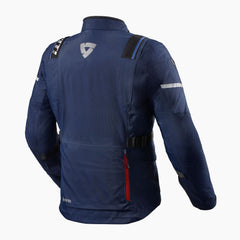 Giacca Vertical GTX, una giacca moto GORE-TEX con protezioni SEEFLEX. In uso per mototurismo. Di REV'IT!.