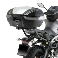 Attacco Posteriore Monorack Givi 2115FZ per Yamaha MT-09 e XSR900 2013-2021
