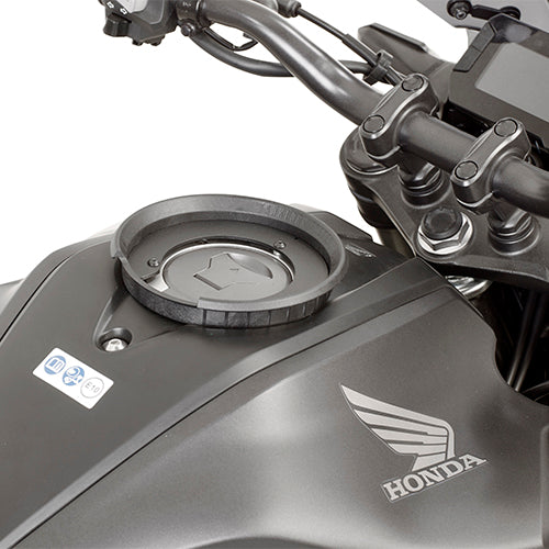 Flangia Borse Serbatoio Tanklock e TanklockED Givi BF41 per Honda CB12