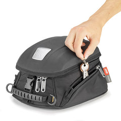 Givi - MT505 TANKLOCK Borsa Da Serbatoio, Termoformata, 5 Lt