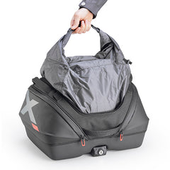 Givi - XL08B X-Line – Top Bag 40 lt con Attacco MONOKEY® e Sacca Impermeabile